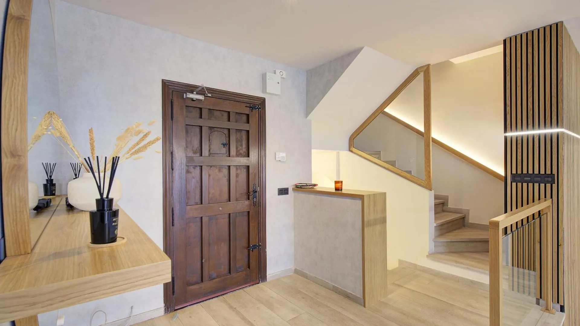 Home4U Mediterranean Sea Views Villa Alkaff Manilva