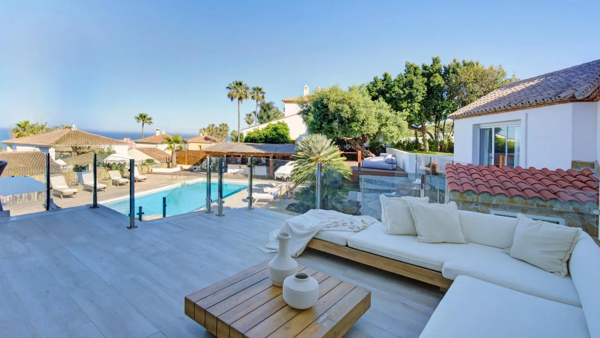 Home4U Mediterranean Sea Views Villa Alkaff Manilva Spain