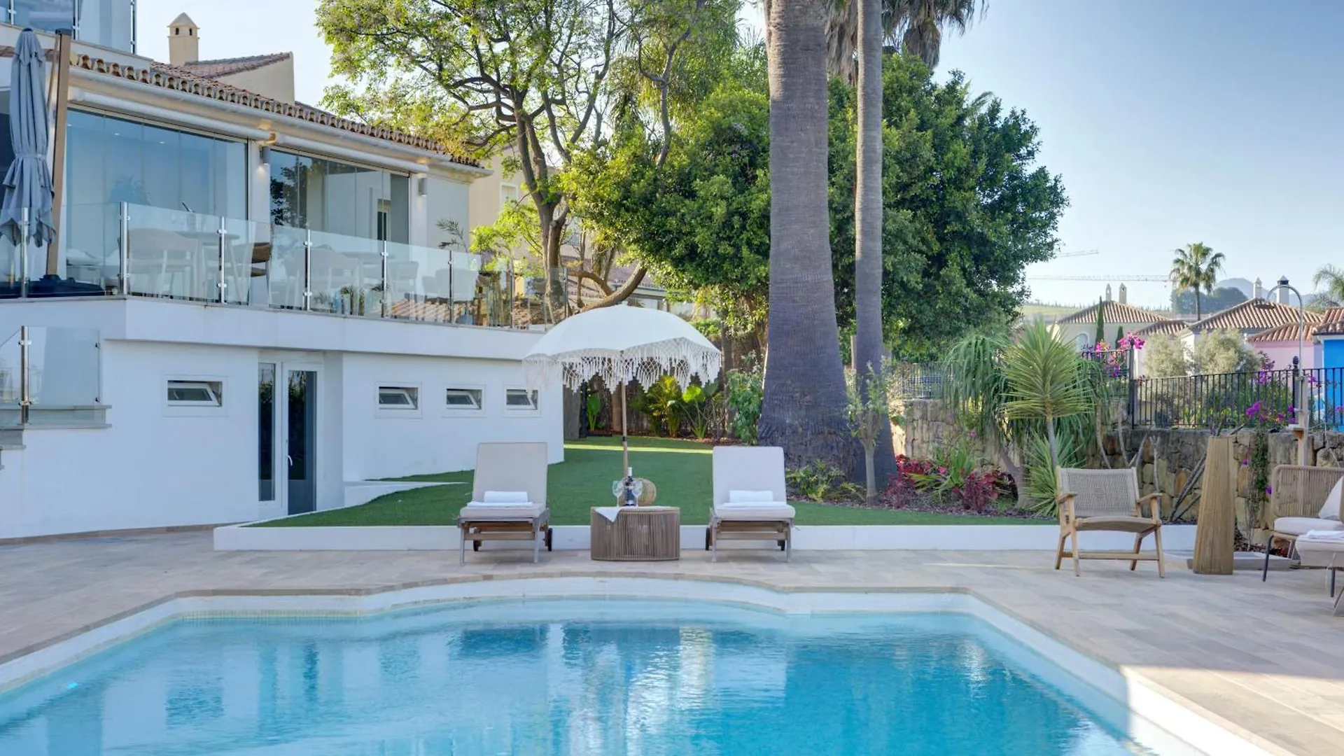 Home4U Mediterranean Sea Views Villa Alkaff Manilva Spain